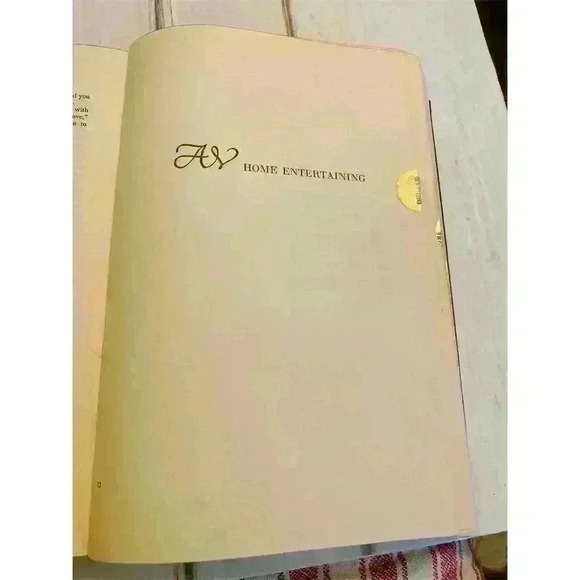 Amy Vanderbilt's Complete Book of Etiquette 1954 Hardcover Vintage - Picture 5 of 9